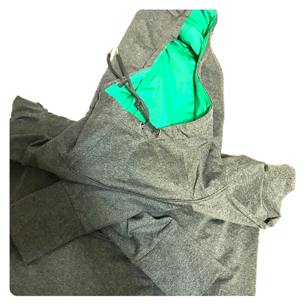 NWOT Hoodie